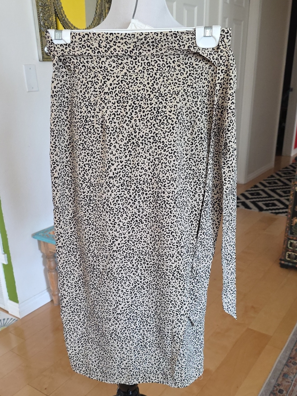 Leopard Print Tie-Waist Midi Skirt - Beige/Black